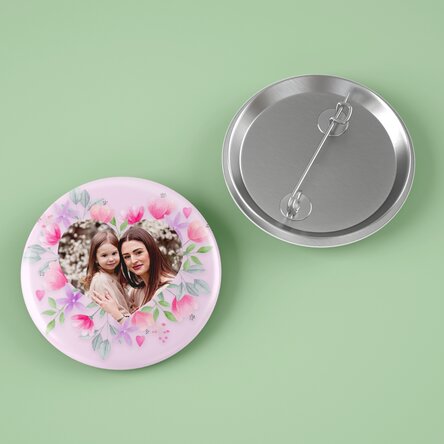Personalised badge with a photo - Pink flowers