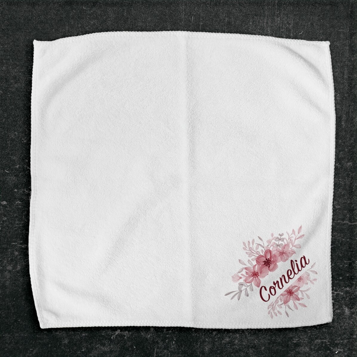 Προσωποποιημένη πετσέτα με όνομα - Floral frame