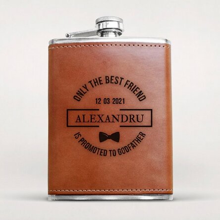 Pocket flask covered in leather, personalised with text
