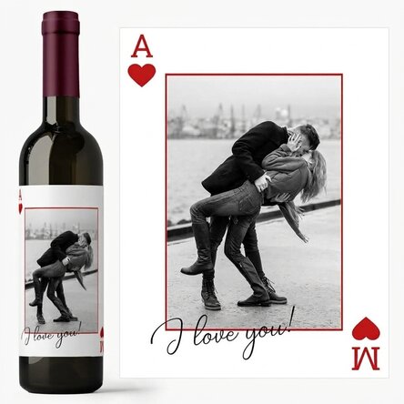 Personalised wine with text and a photo - I love you!