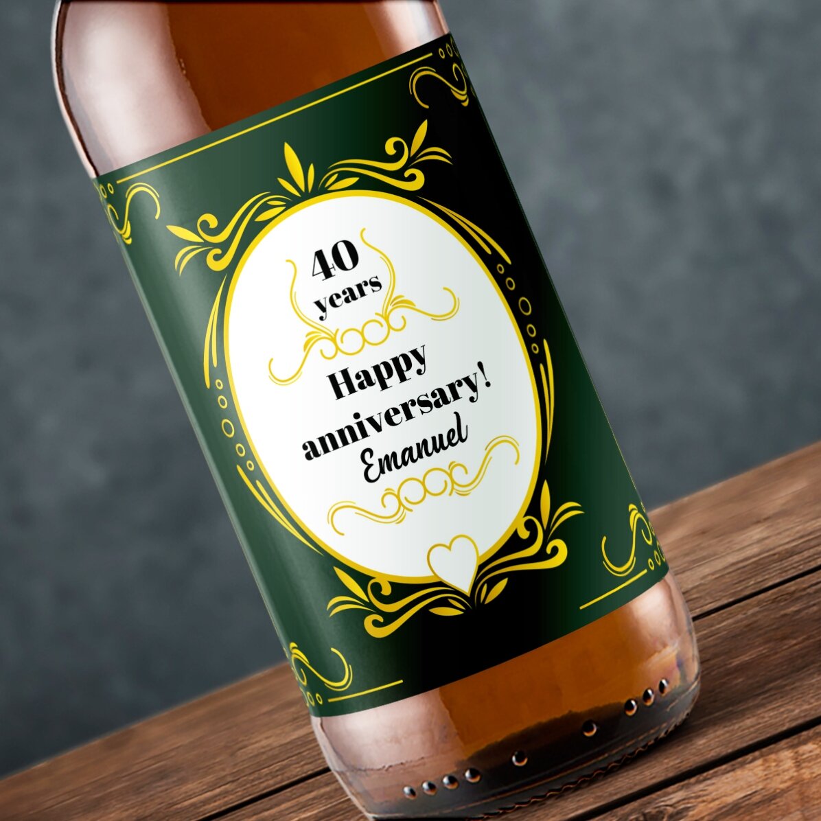 Προσωποποιημένη μπύρα με κείμενο - Happy anniversary!