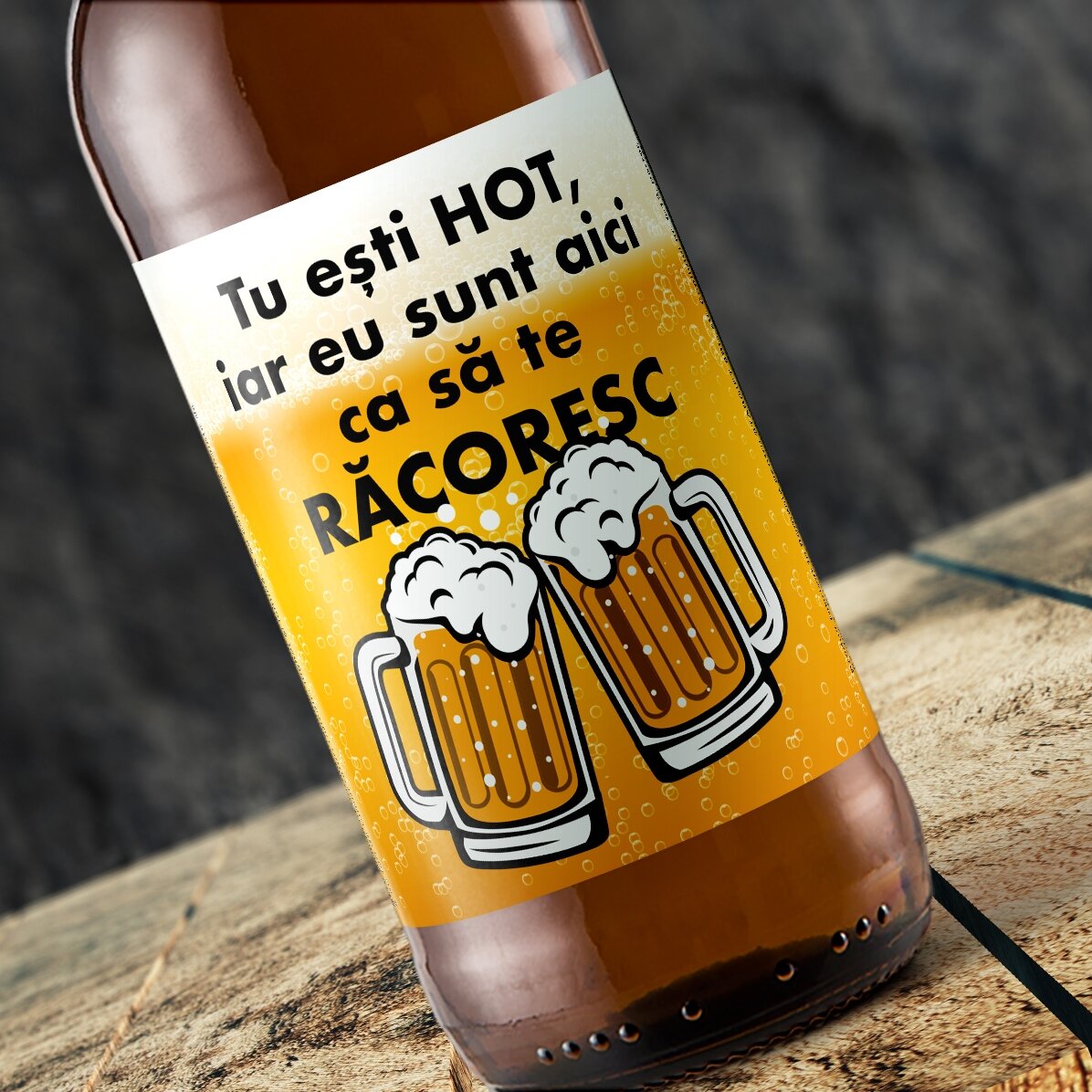 Προσωποποιημένη μπύρα με κείμενο - Hot