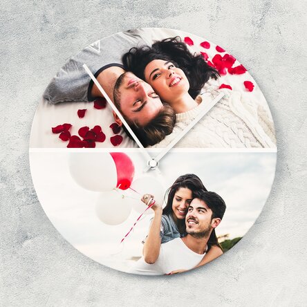 Personalised clock with 2 photos