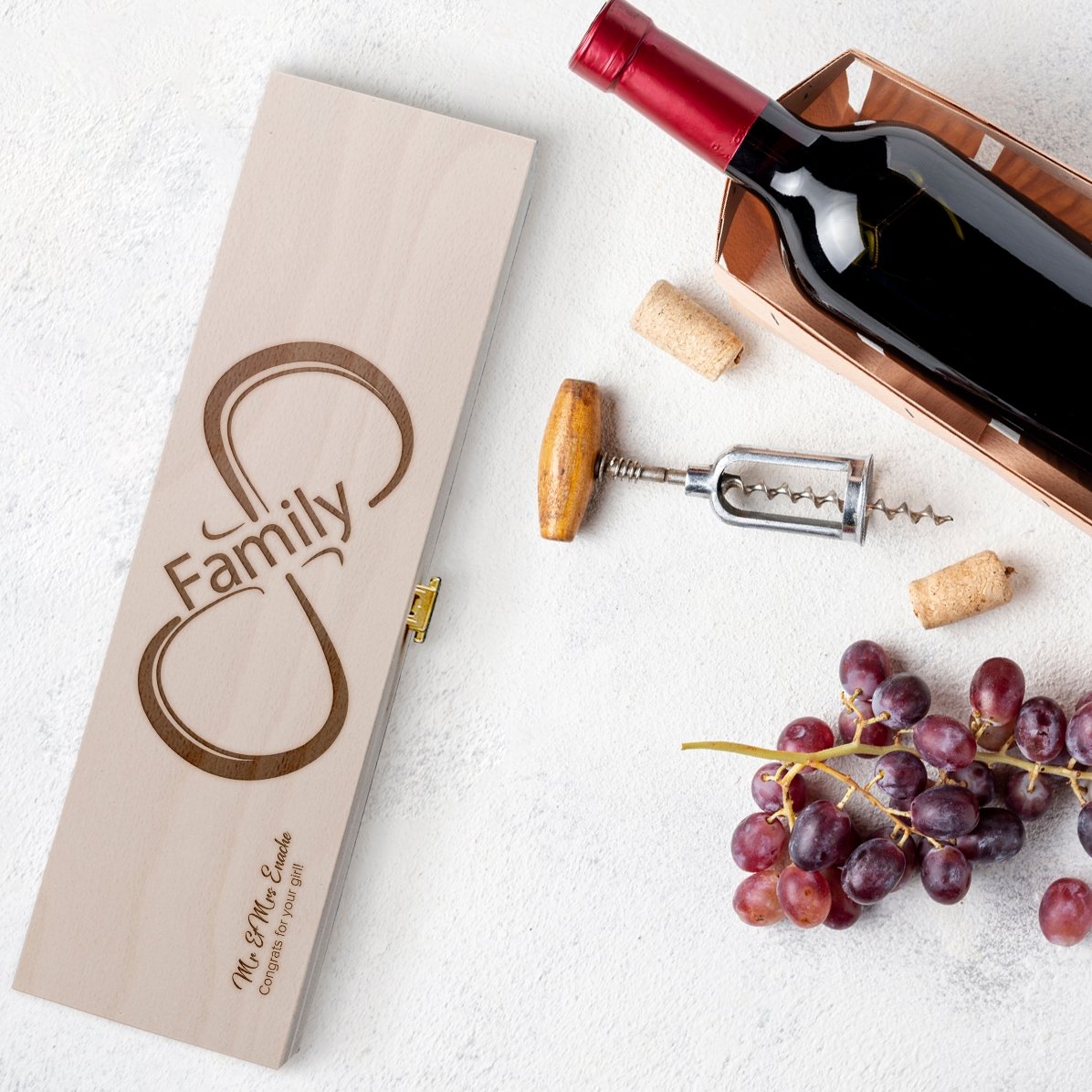 Personalised wine box - Infinite Family