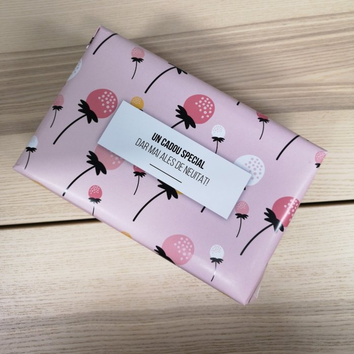 Personalised gift wrapping paper with text - Pink Autumn