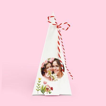 Personalised flower planting kit with a photo