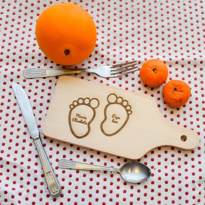 Personalised mini chopping board - Baby