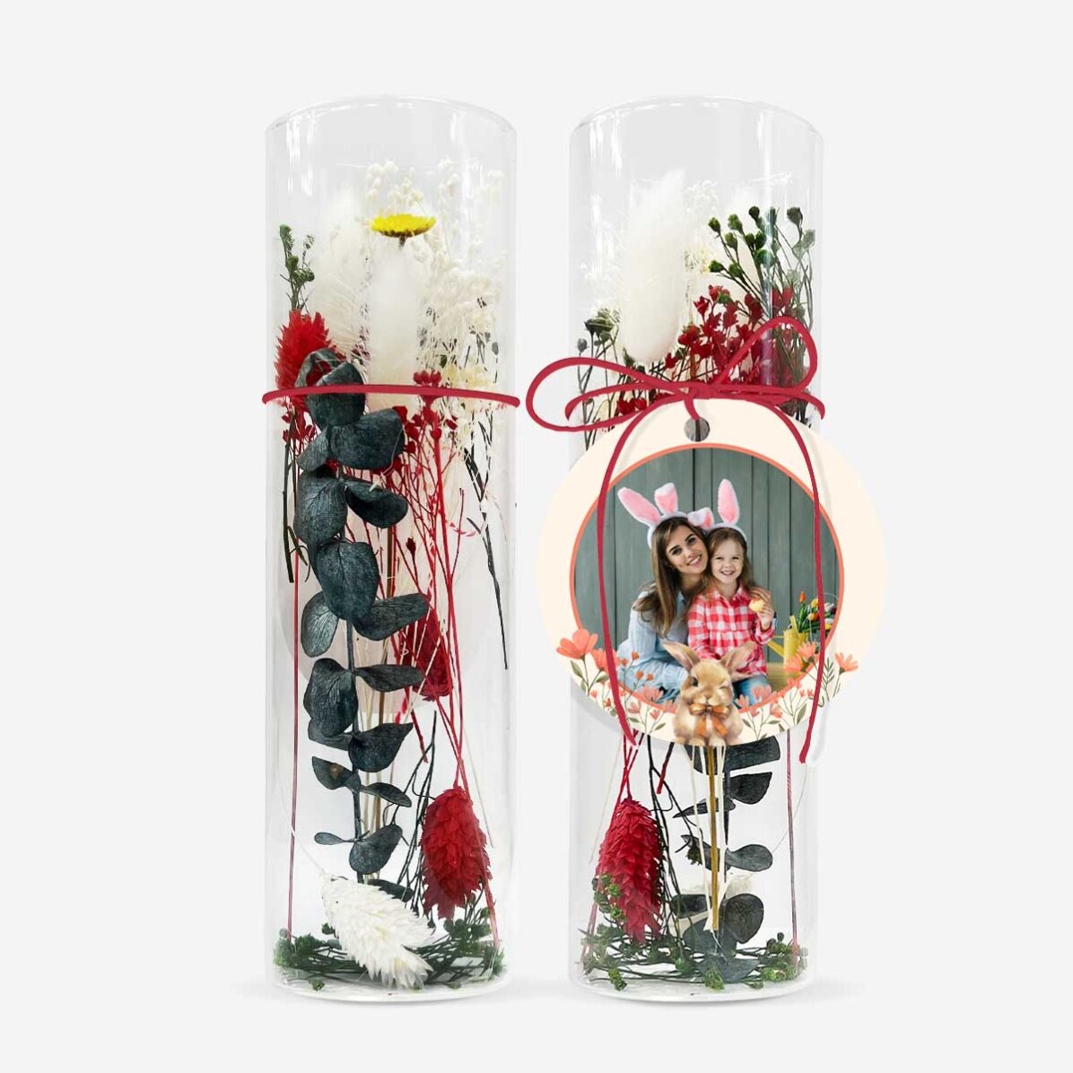 Glass ornament with preserved flowers personalised with a photo - Bunny