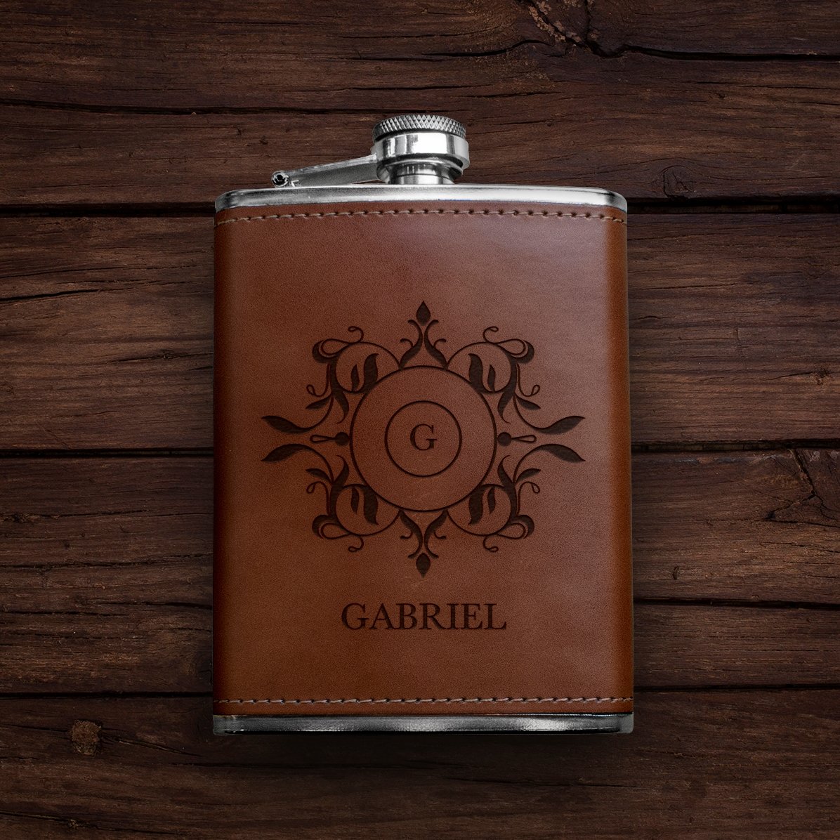 Personalised leather-covered pocket flask - Monogram