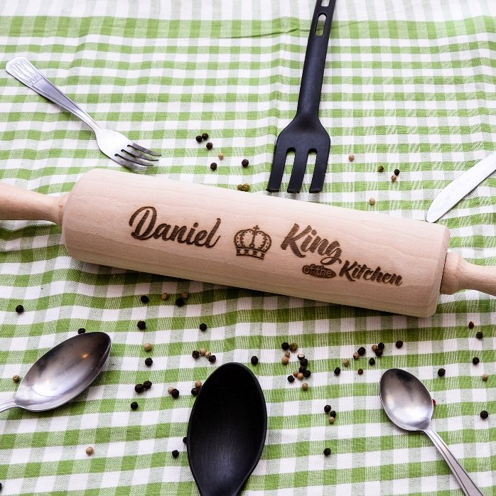 Personalised wooden rolling pin - King of the Kitchen