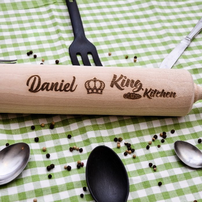 Personalised wooden rolling pin - King of the Kitchen