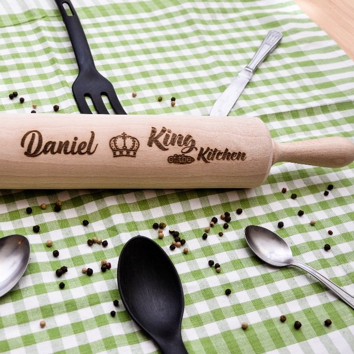 Personalised wooden rolling pin - King of the Kitchen