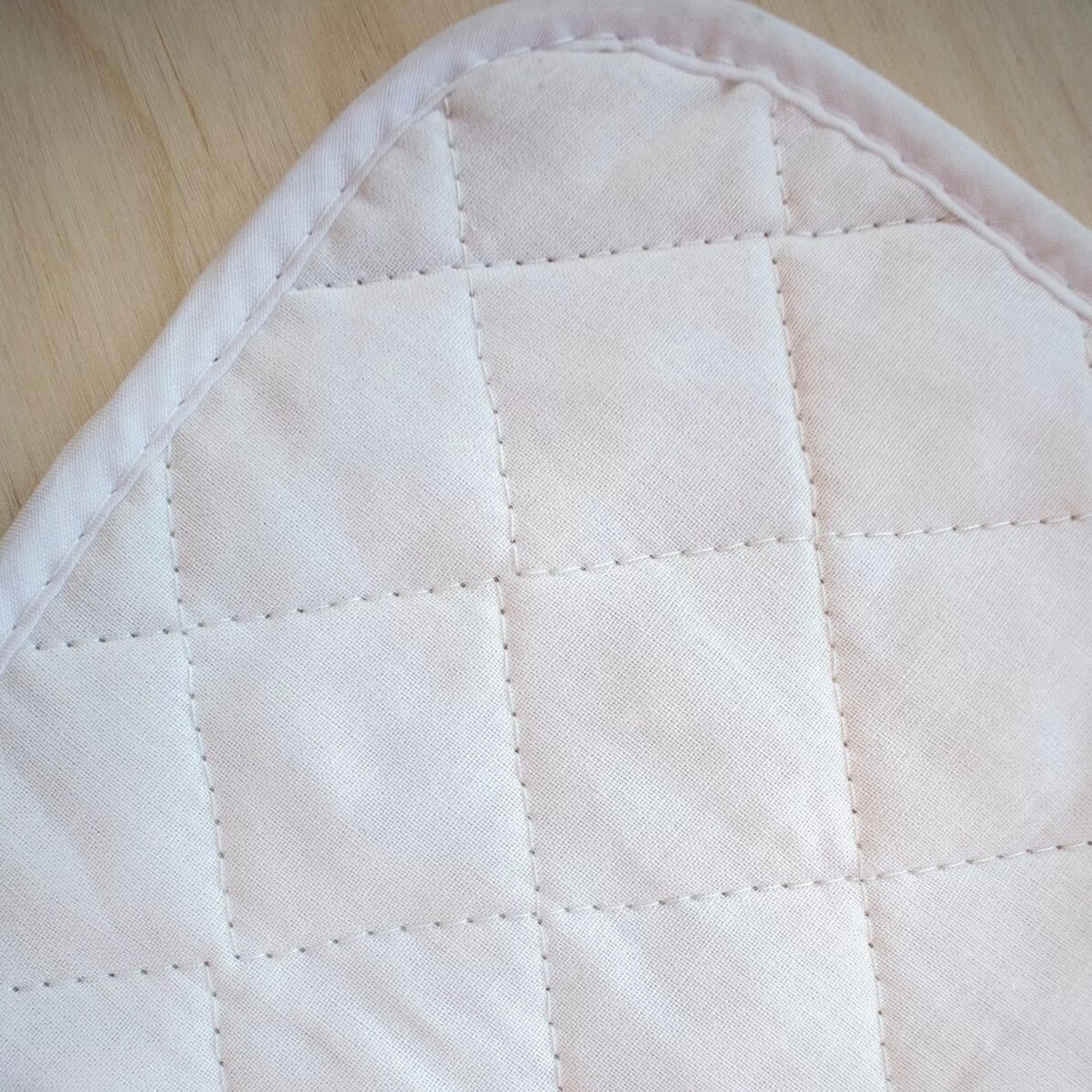 Personalised hot pot holder with text - King of the Grill