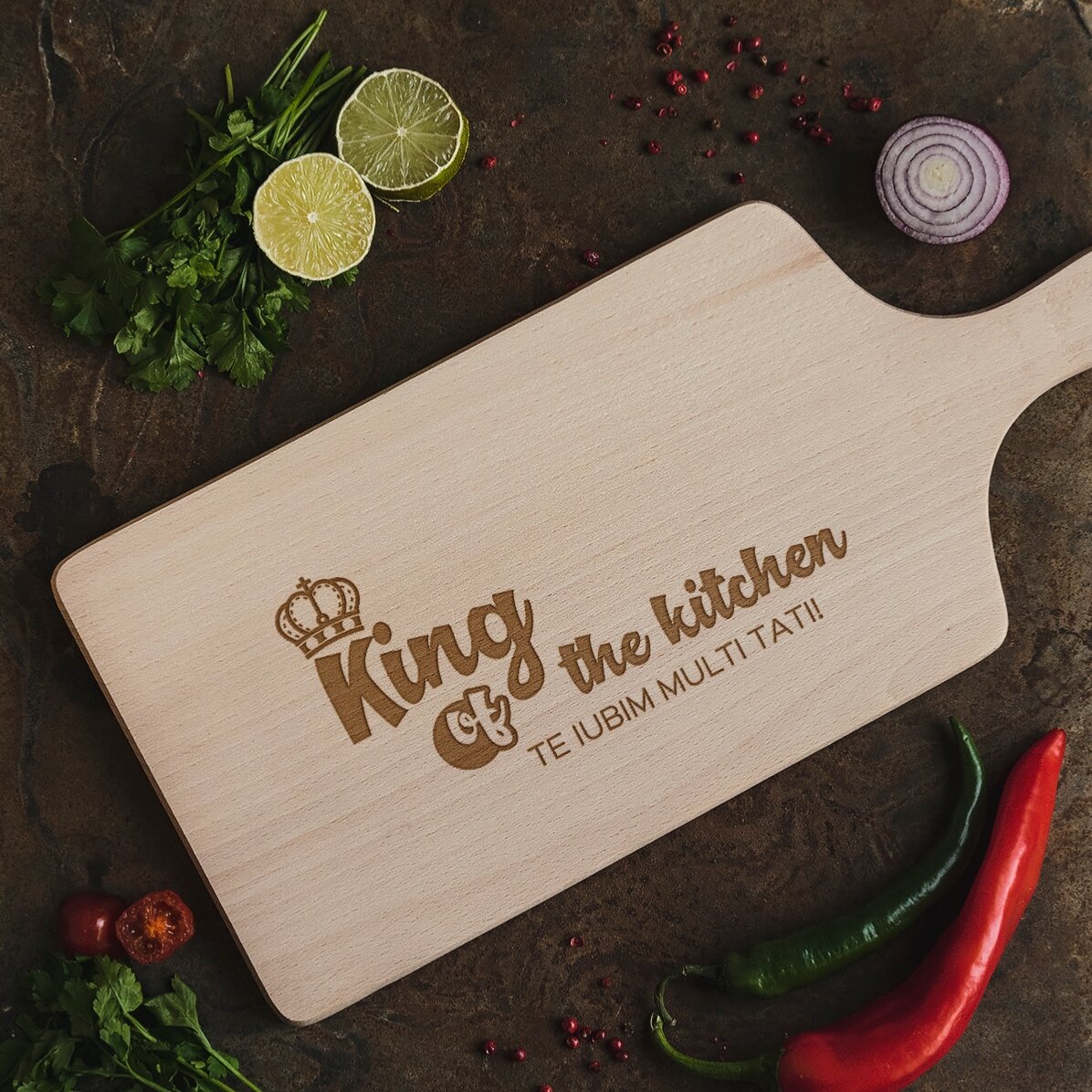 Customised chopping board - King Of The Kitchen