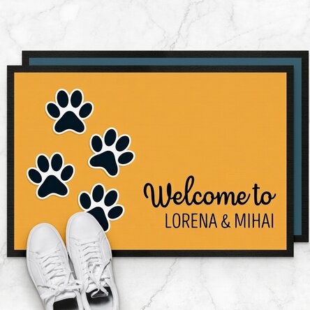 Personalised entrance mat with text - Paws