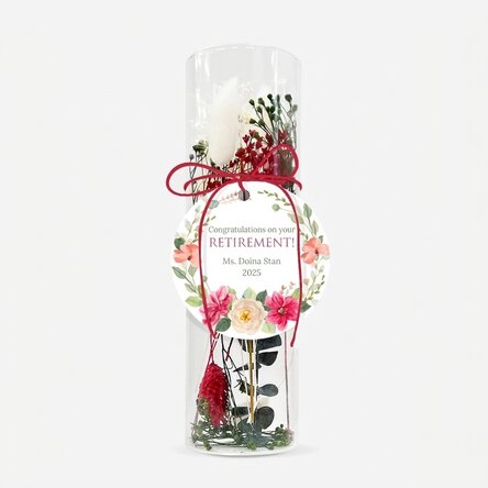 Glass ornament with preserved flowers personalised with text - Retirement