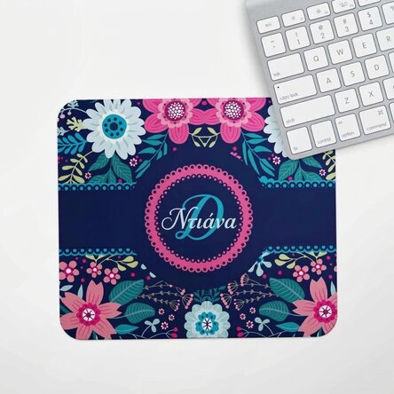 Προσαρμοσμένο mouse pad με το αρχικό γράμμα και το όνομα